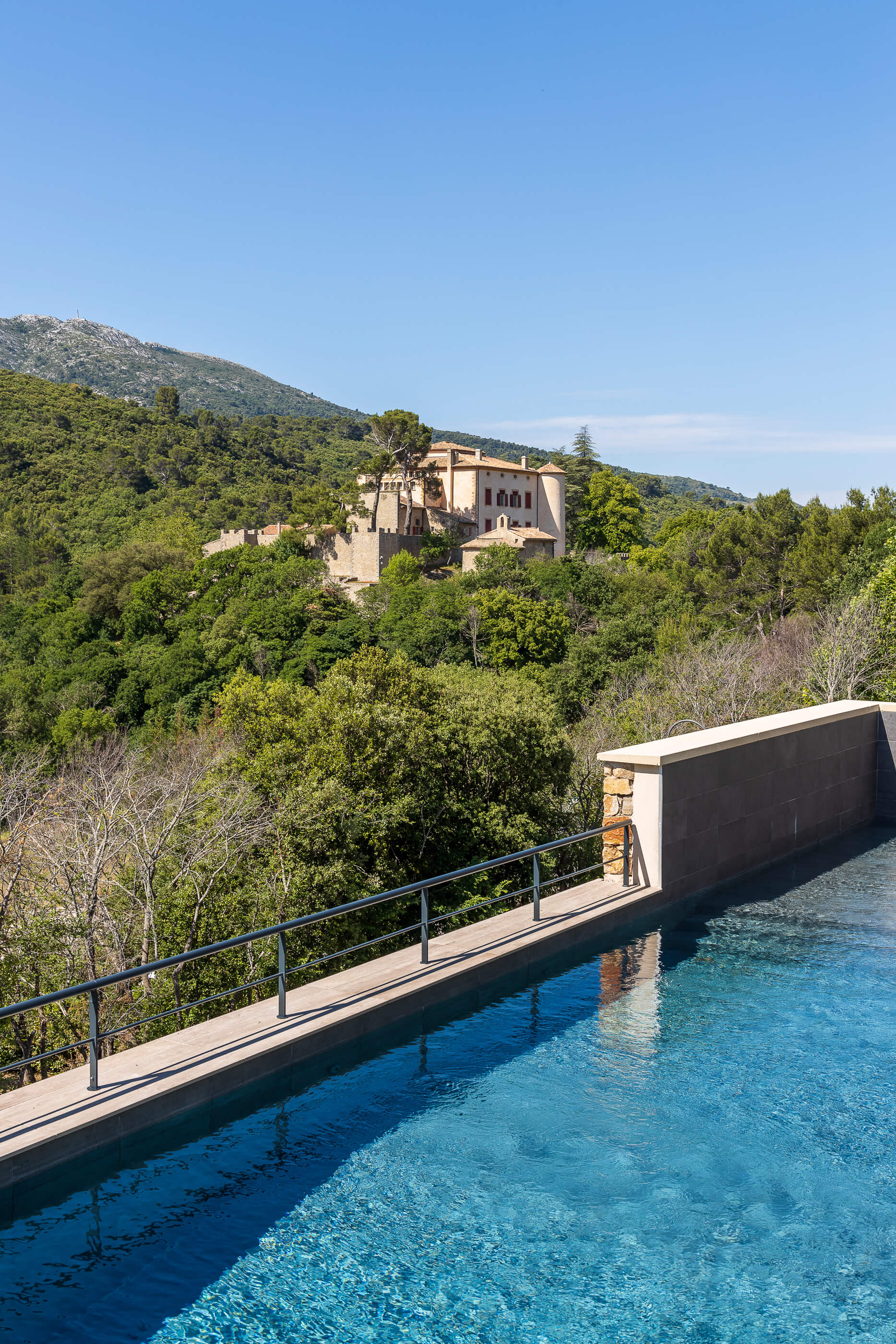 Accès l'Hôtel Sainte Victoire située à Vauvenargues près d'Aix en Provence